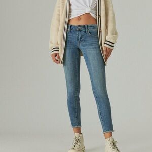 Lucky Lolita Lowrise Crop 12